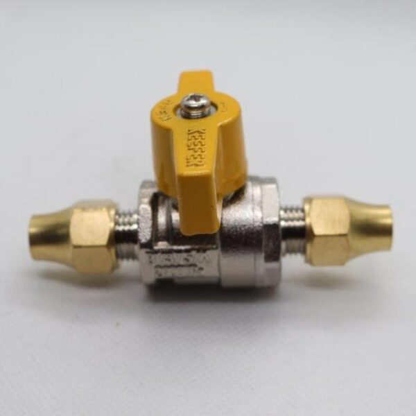 2-Way Ball Valve 5/16" Male Sae Flare x 5/16" Male Sae Flare, with nuts to suit 5/16 copper pipe.