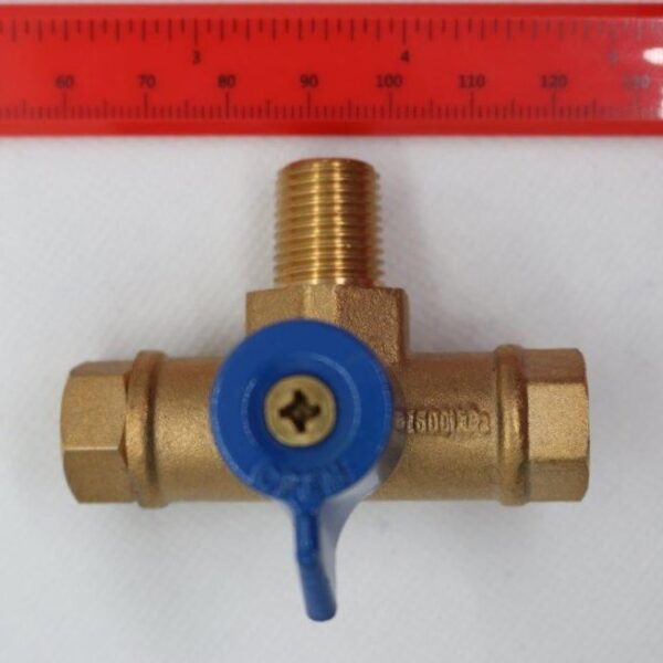 Manual Changeover Valve 1/4" Male BSP inlet with 2 x 1/4" Female Inverted flare outlets.